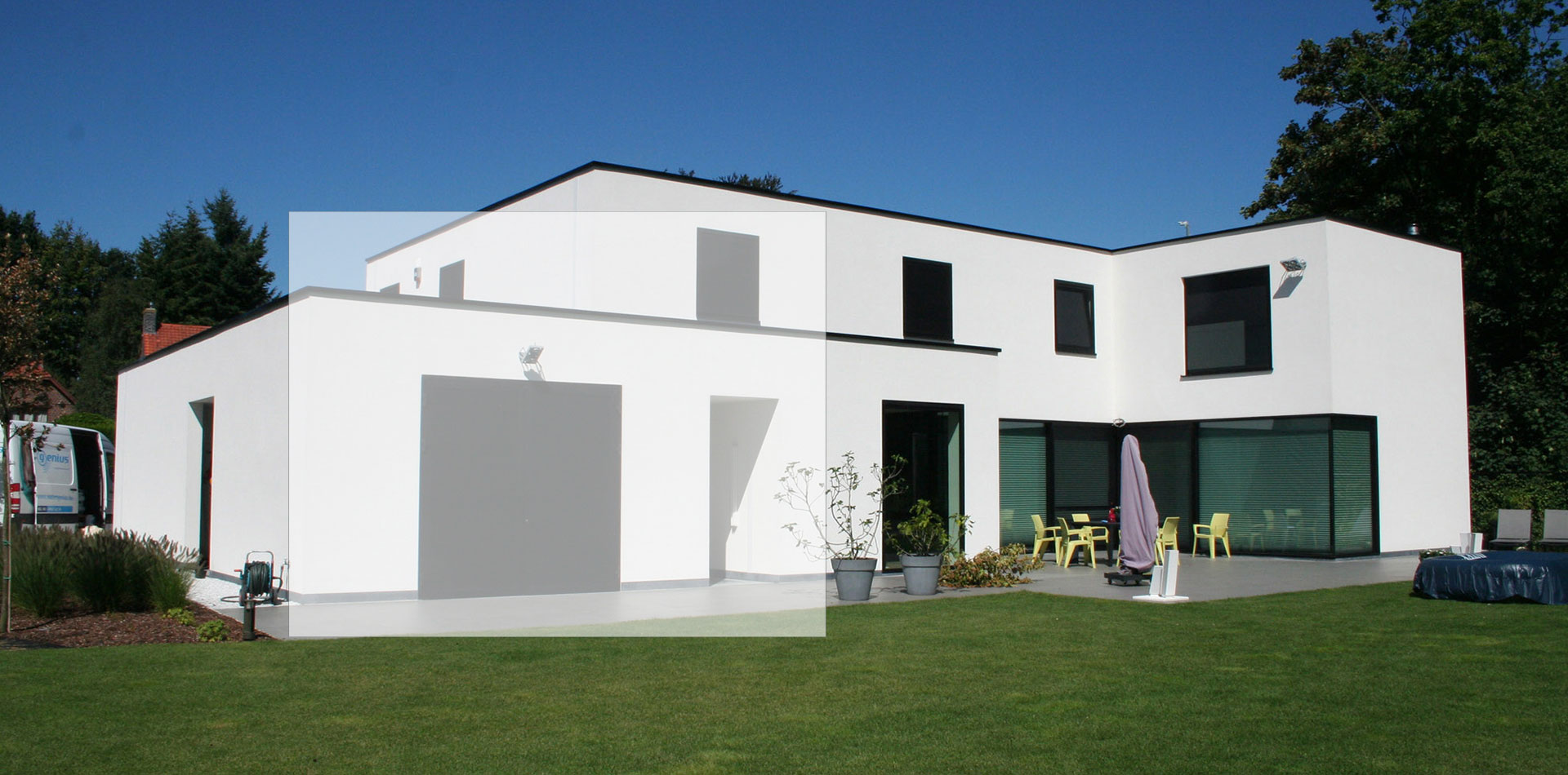 Villa met een lichte, fijne gevelafwerking